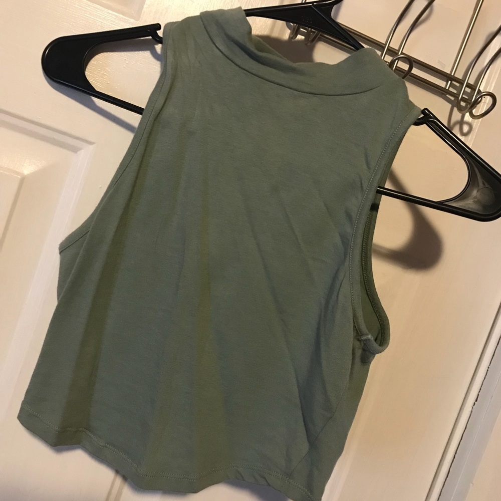 Light army green crop top